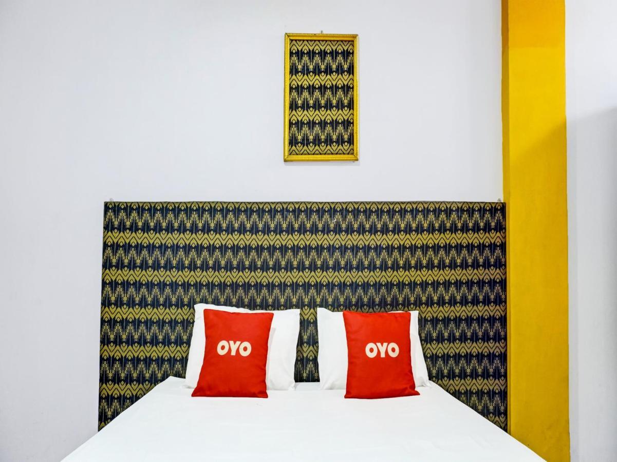 קארוואנג Oyo 91796 Guest House Ghalta Syariah מראה חיצוני תמונה