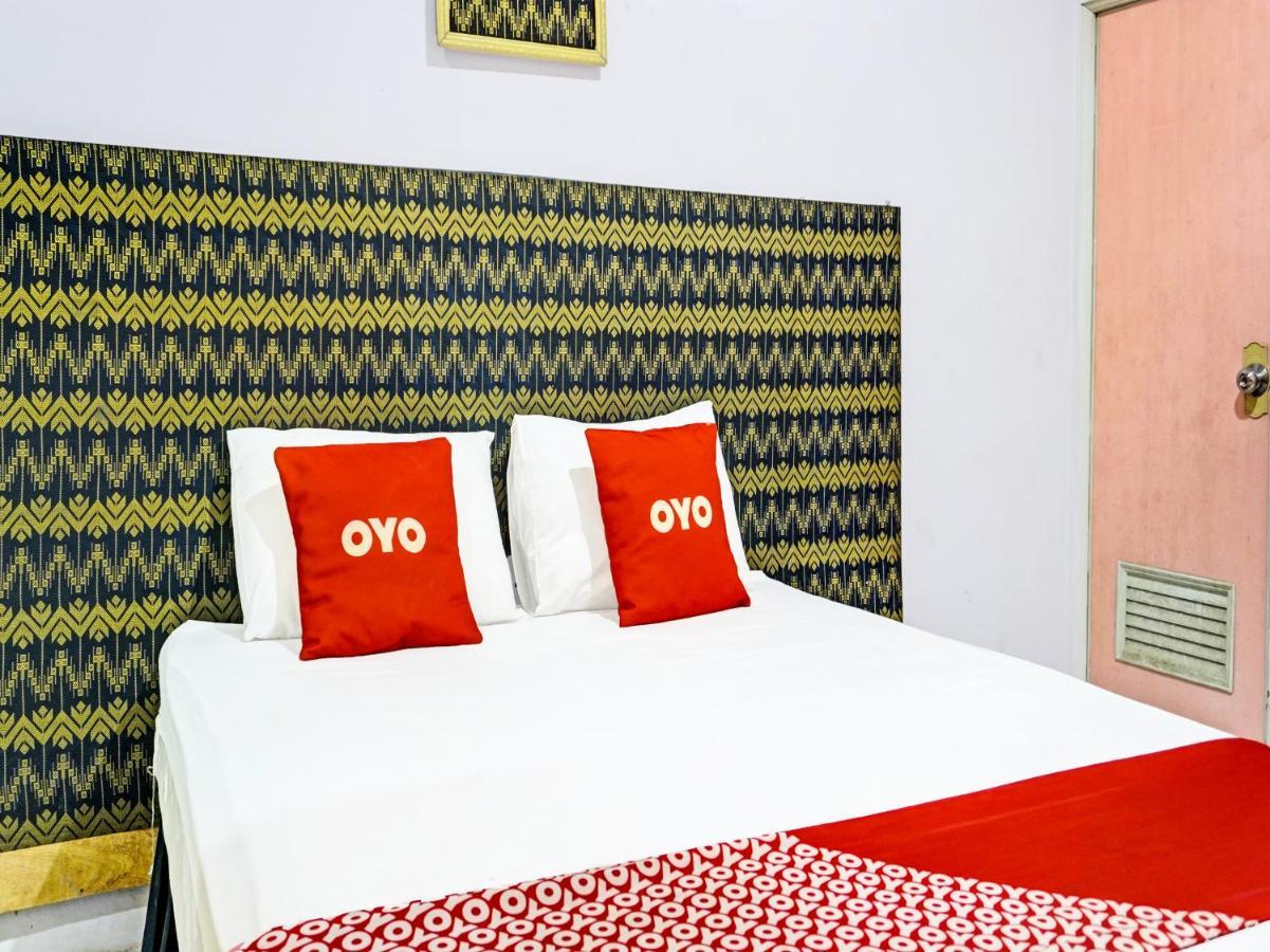 קארוואנג Oyo 91796 Guest House Ghalta Syariah מראה חיצוני תמונה